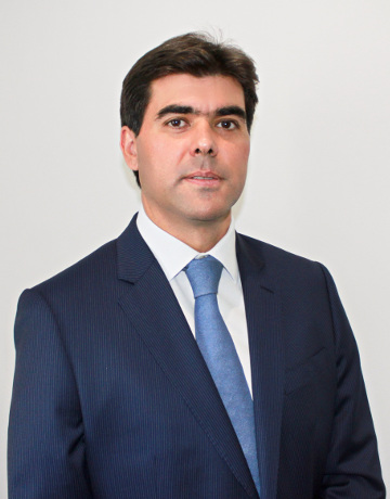 Oscar Fernandez - CEO Premier Corporate Group